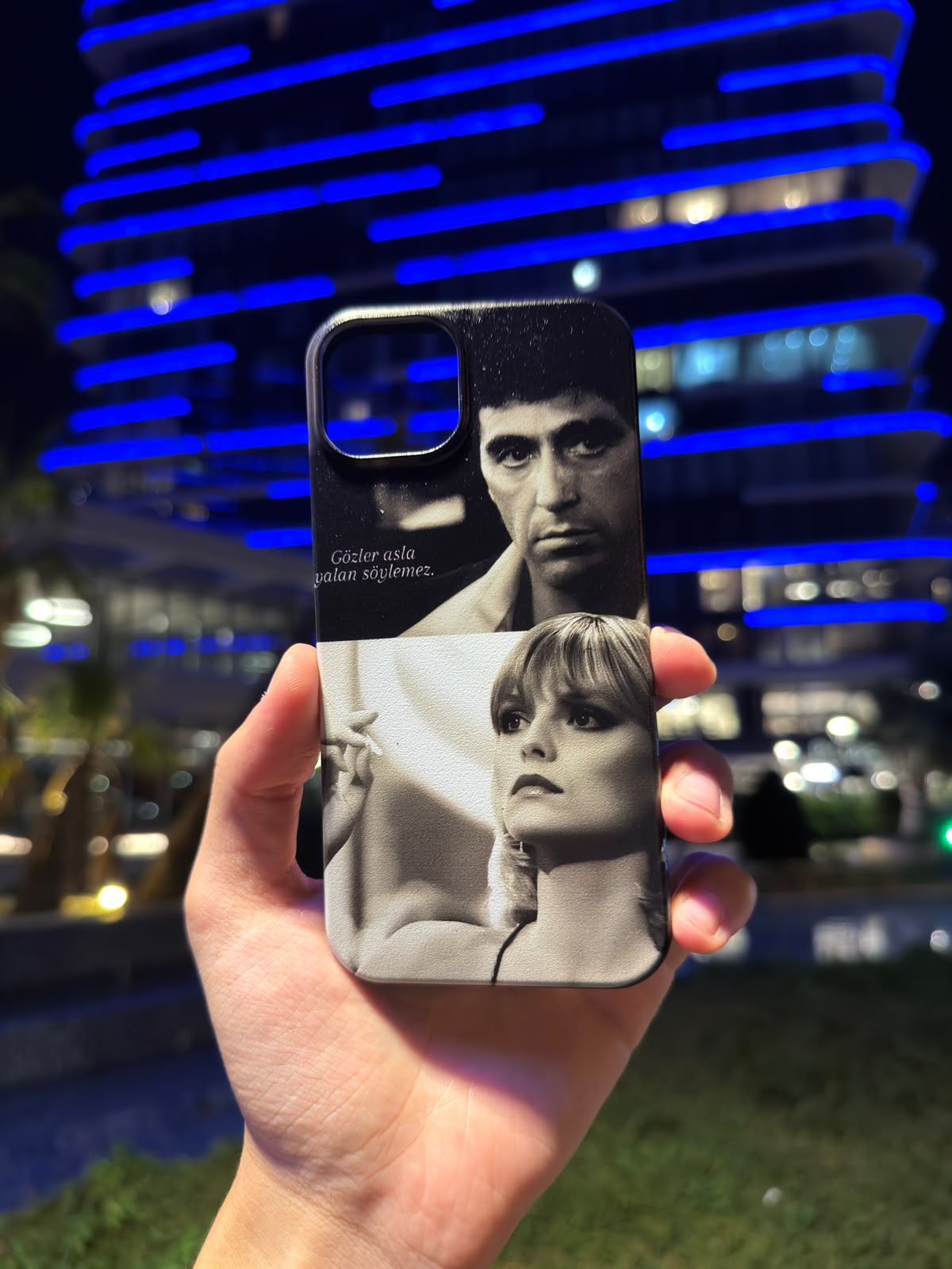 Gözler Asla Yalan Söylemez Telefon Kılıfı