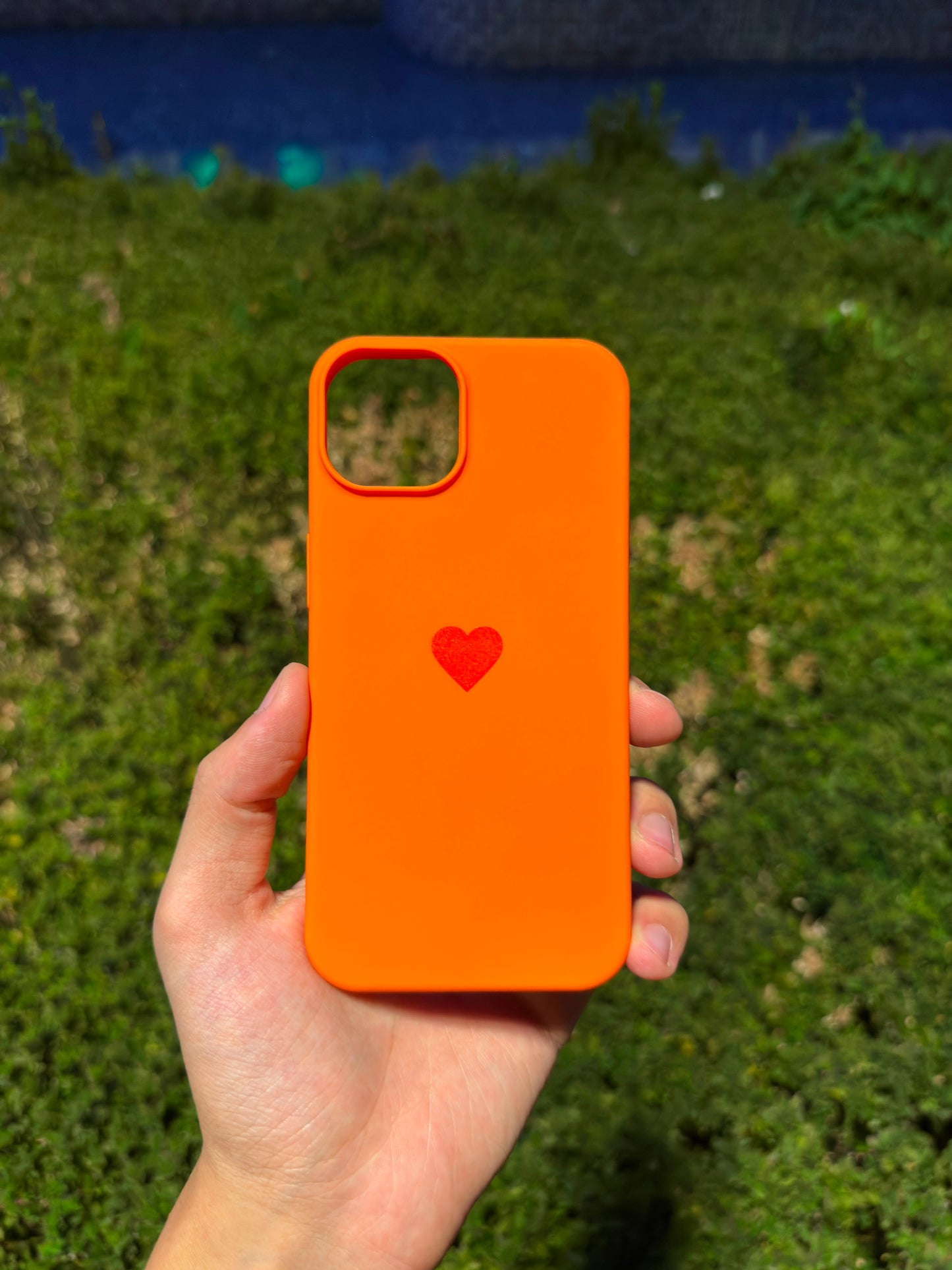 Kalp Logolu Klasik Telefon Kılıfı (Tüm Renkler)