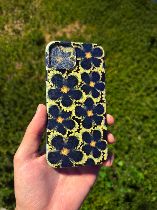 Somurtkan Papatya Telefon Kılıfı