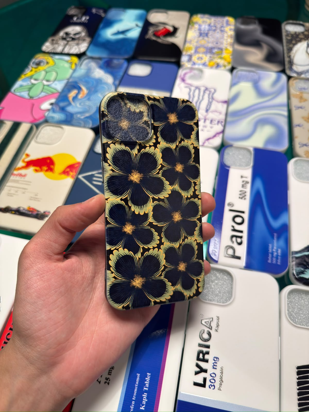 Somurtkan Papatya Telefon Kılıfı