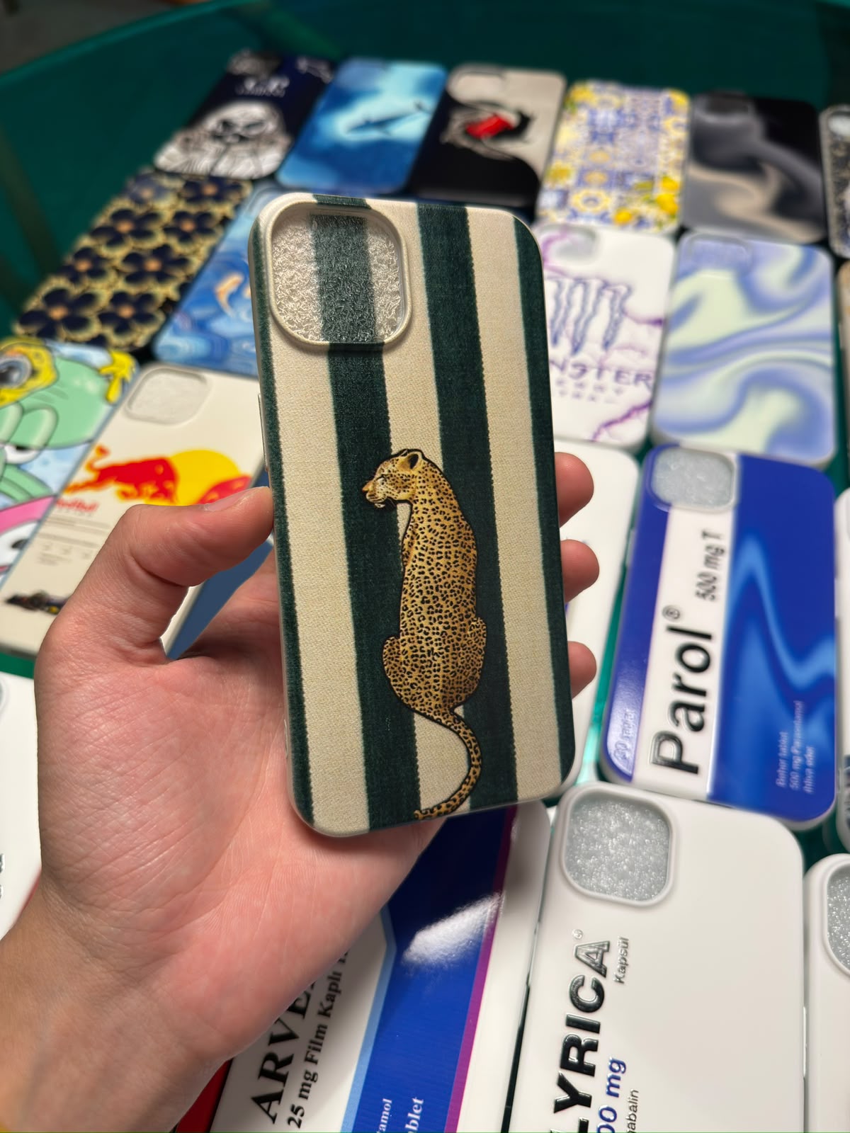 Leopar Stabil Telefon Kılıfı