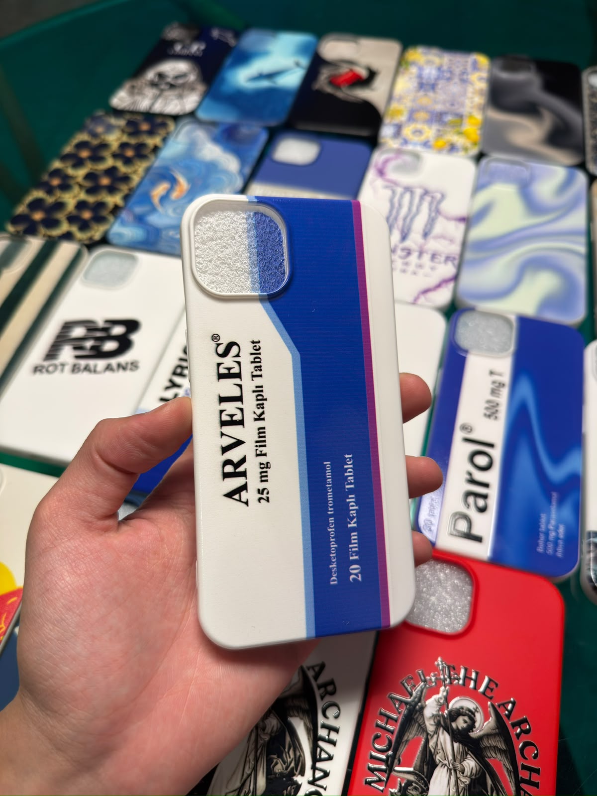 Arveles Telefon Kılıfı