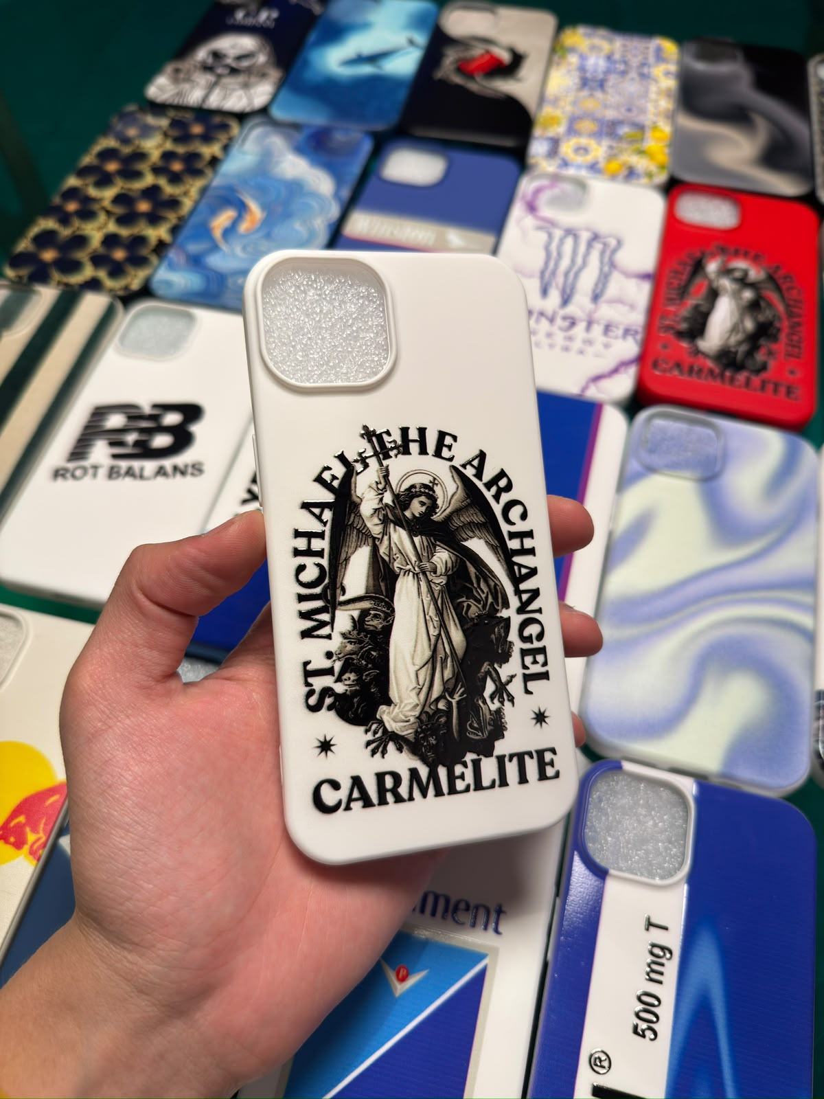 Carmelite White Telefon Kılıfı