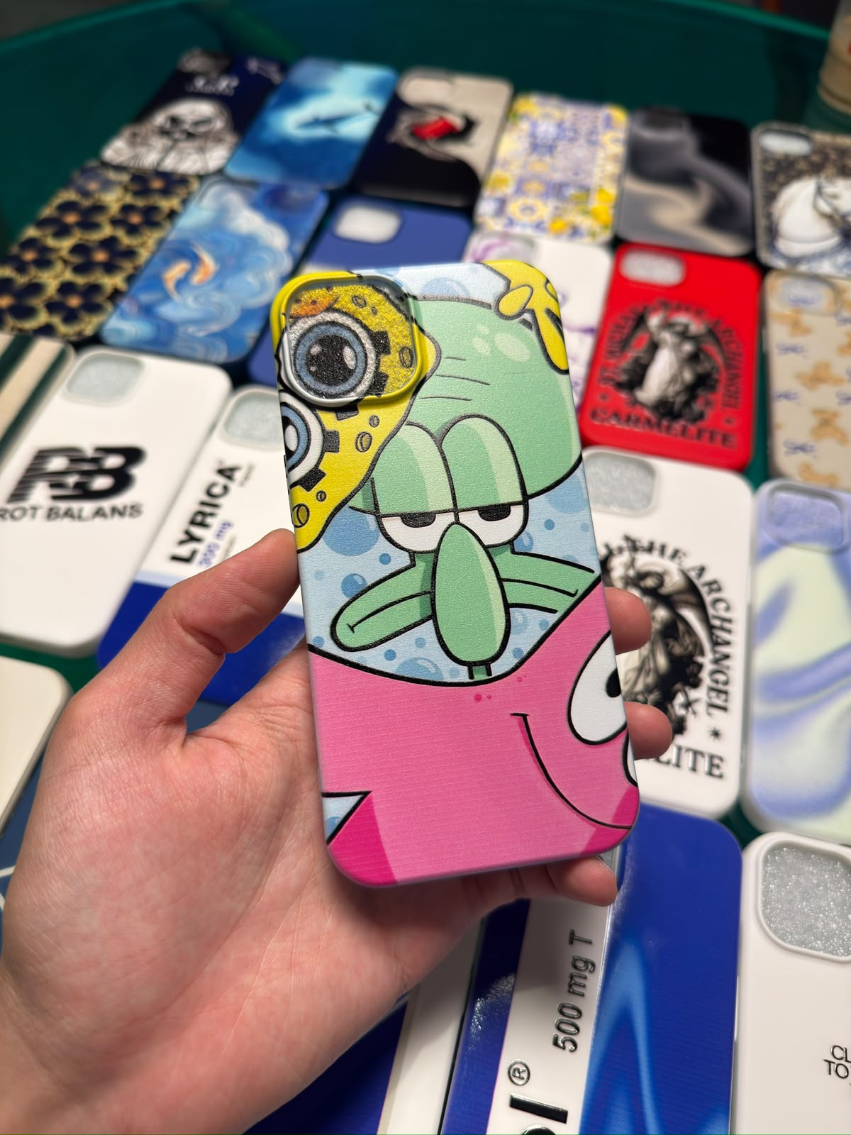 Sad Sponge Telefon Kılıfı