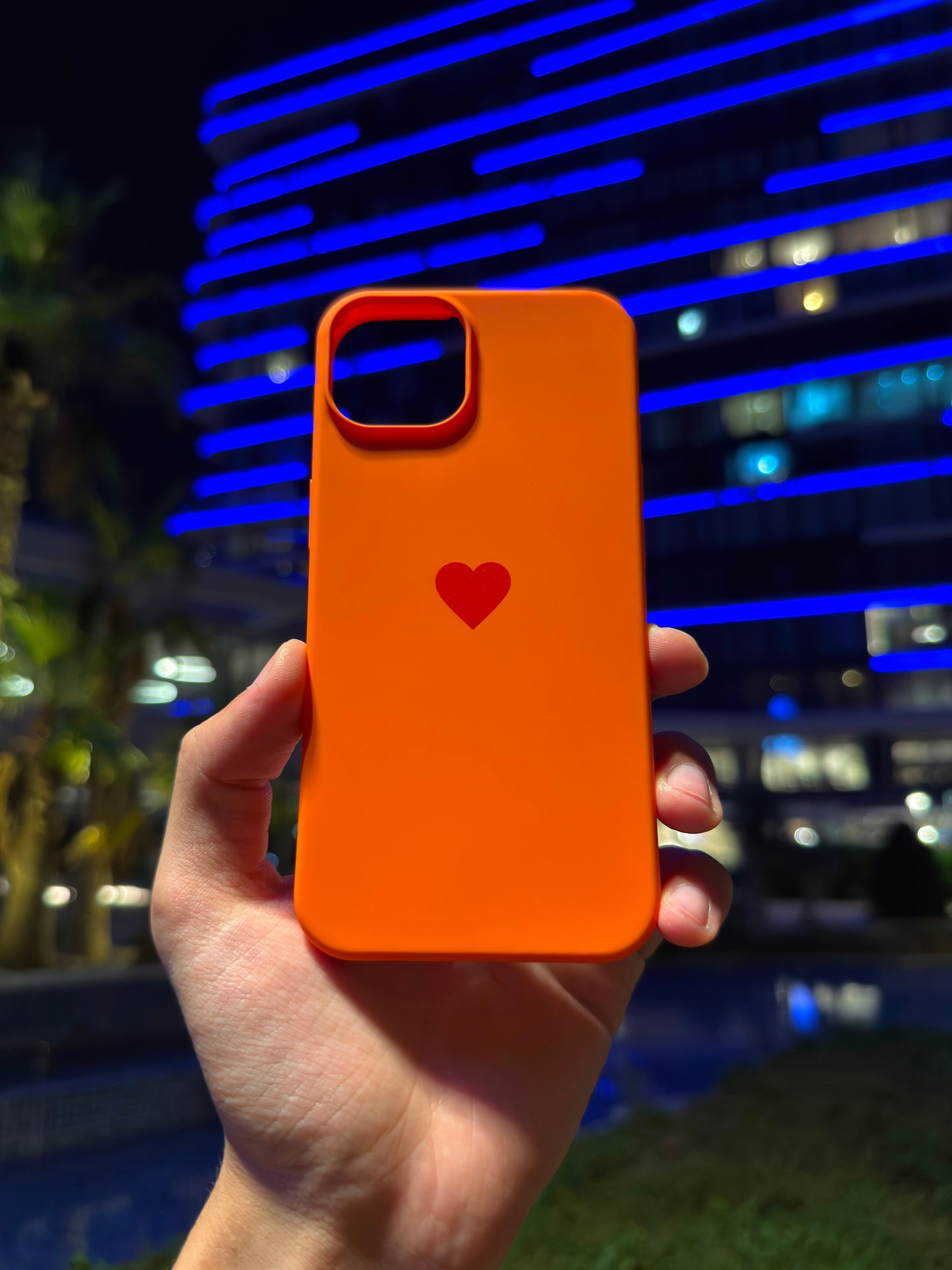 Kalp Logolu Klasik Telefon Kılıfı (Turuncu)