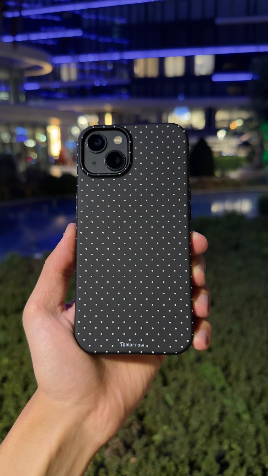 Beyaz Puantiye Telefon Kılıfı