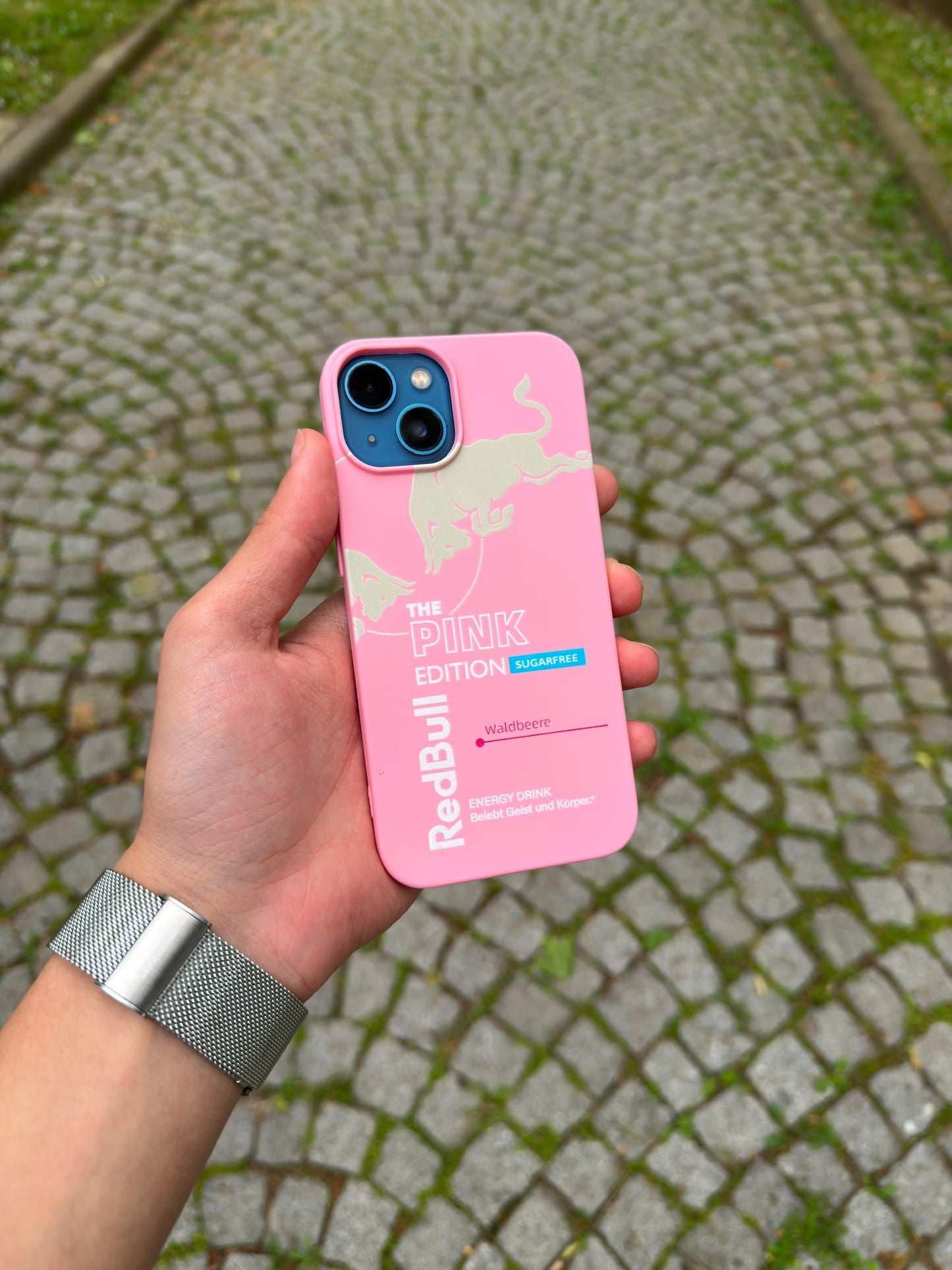 Redbull Pink Edition Telefon Kılıfı
